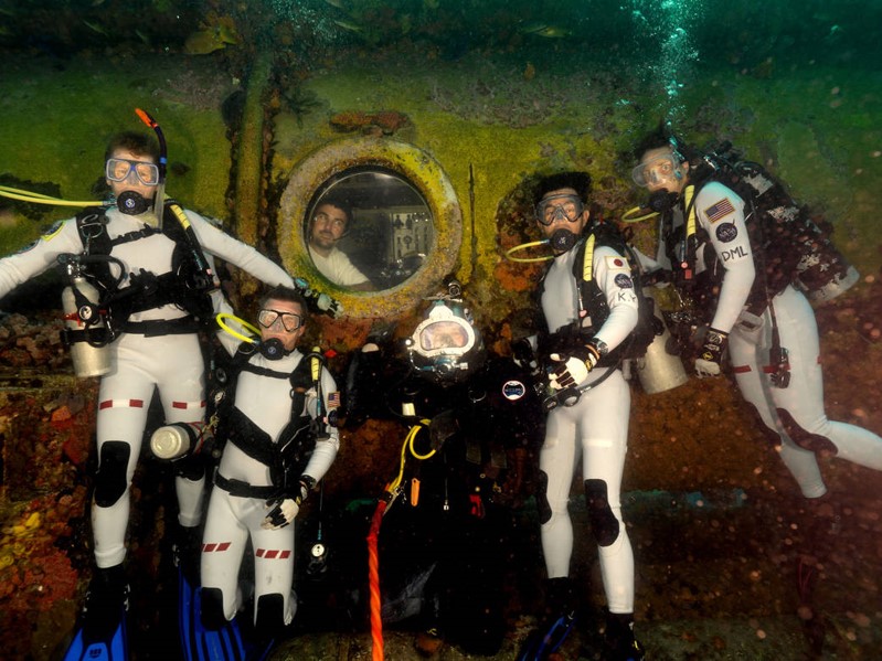 NEEMO underwater crew