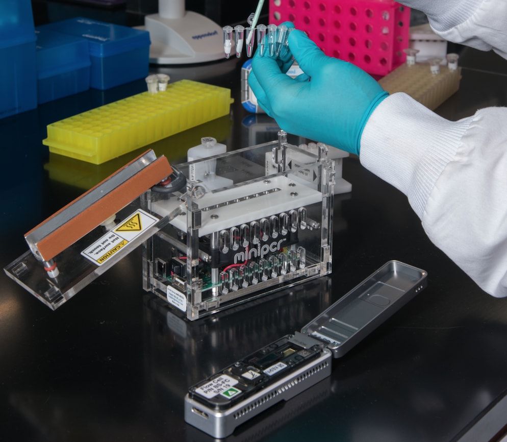 Scientist doing benchwork