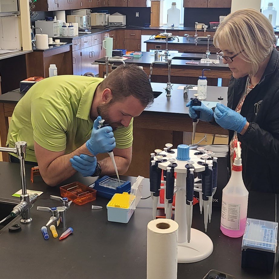 pic1 Biology Teacher Professional Development & Training